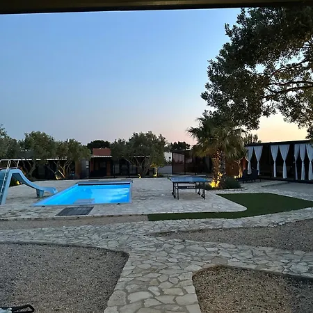 Mobile Maslina Pirovac