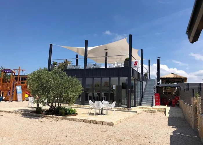 アパート Mobile Maslina