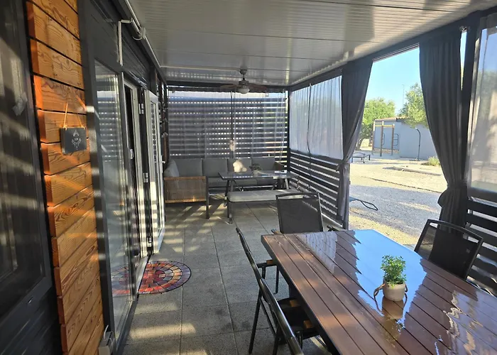 アパート Mobile Maslina